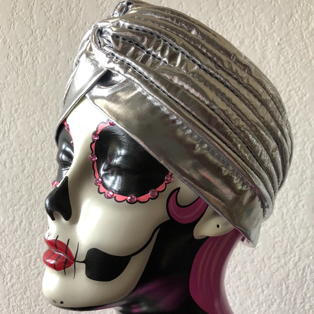 Shiny Silver Metallic Pinup Turban cloche Pinup